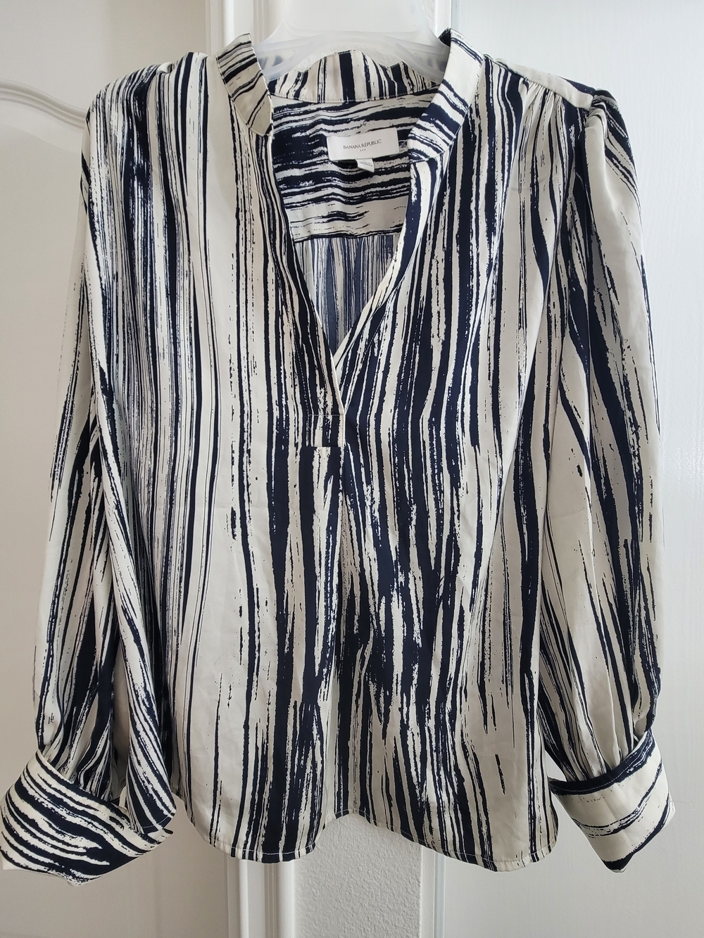 Banana Republic Navy and White Brushstroke Stripe Blouse
